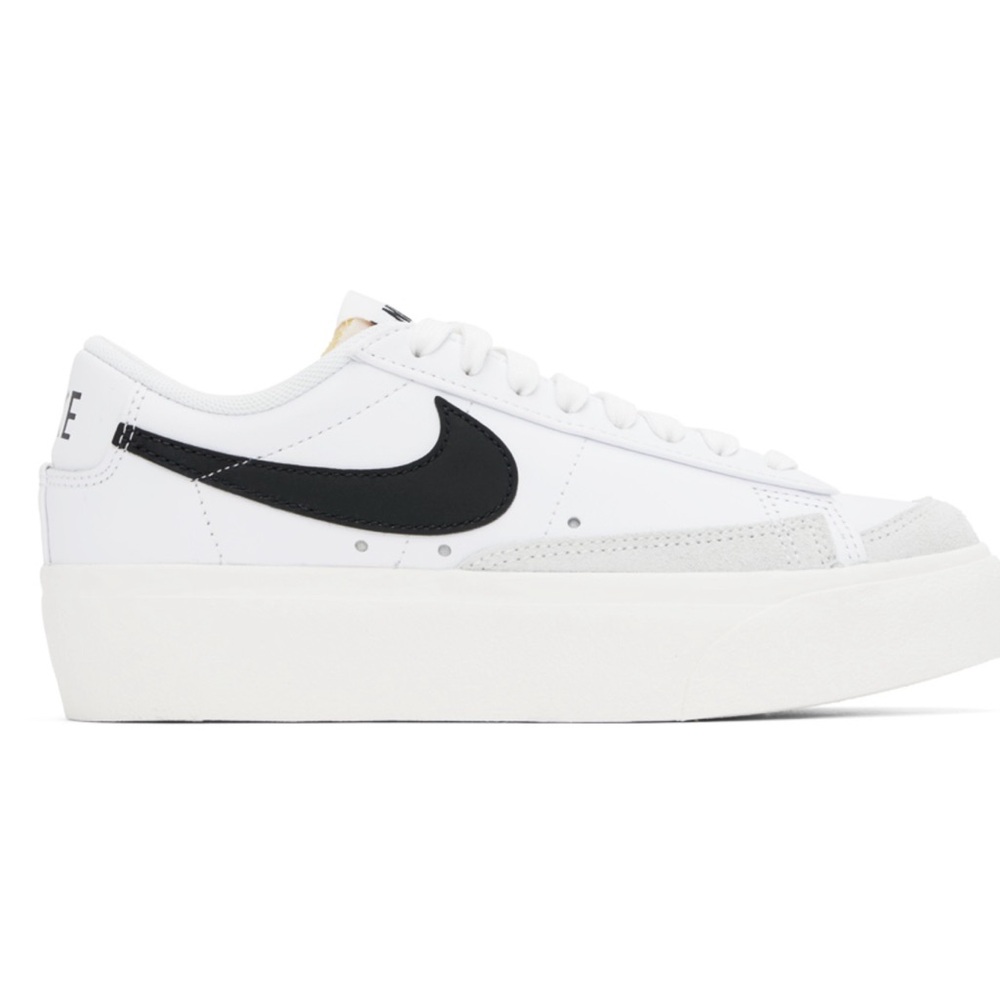 NIKE White Blazer Low ‘77 Vintage Sneakers